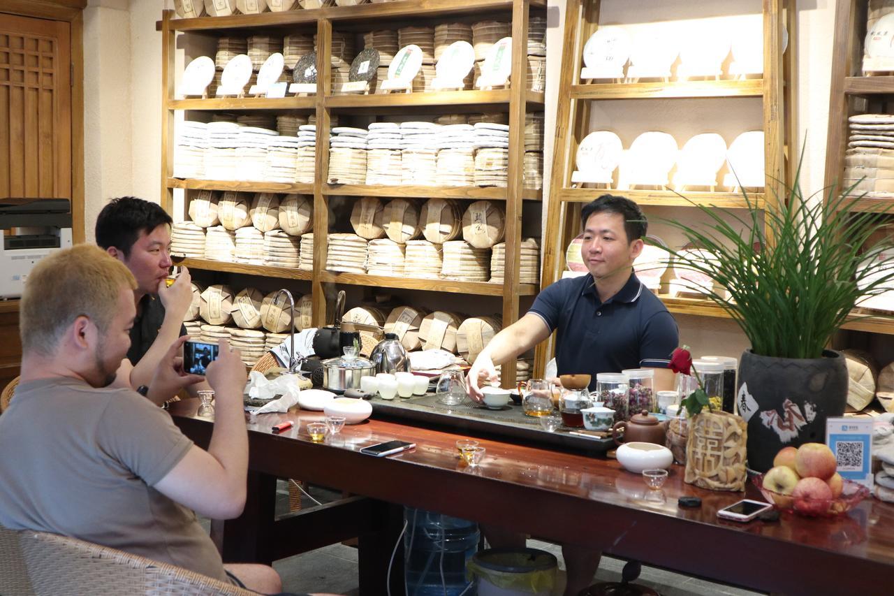 He Mu Ju Inn Zhongyi Branch Lijiang  Zewnętrze zdjęcie
