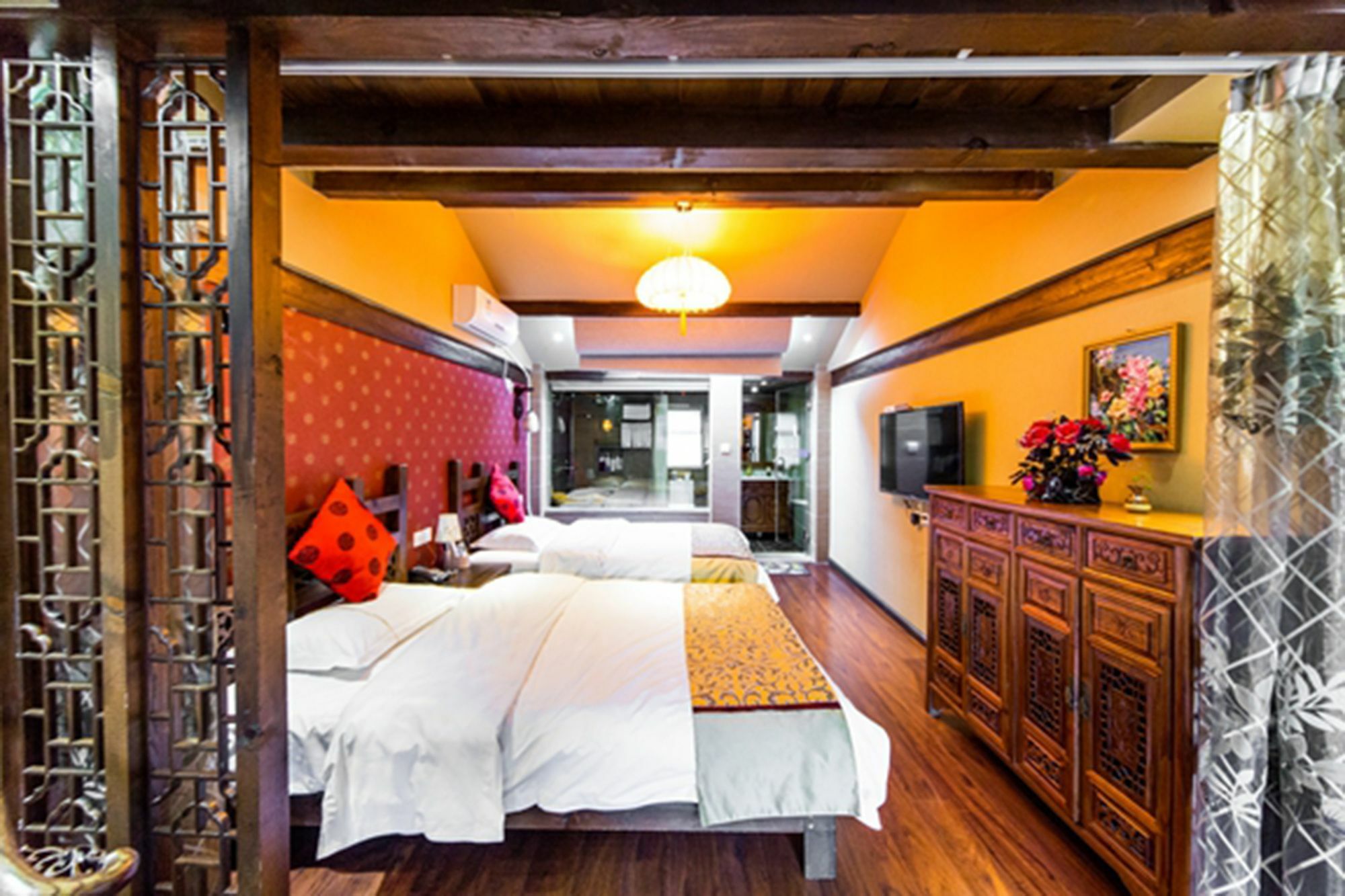 He Mu Ju Inn Zhongyi Branch Lijiang  Zewnętrze zdjęcie