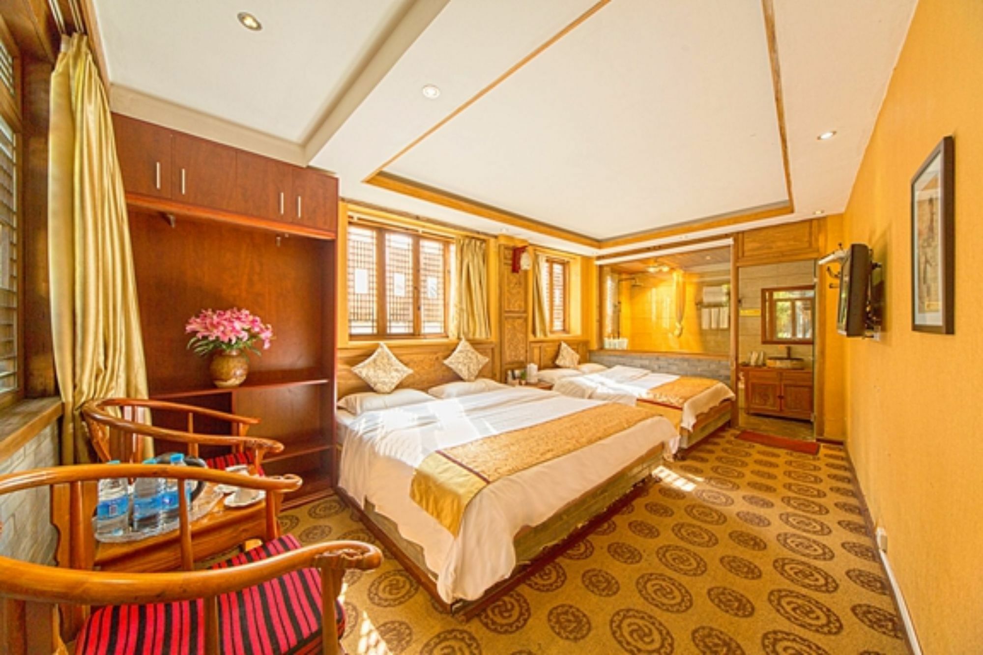 He Mu Ju Inn Zhongyi Branch Lijiang  Zewnętrze zdjęcie